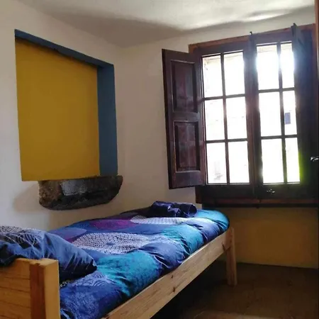 Casa De 10 Persones Al Centre De *