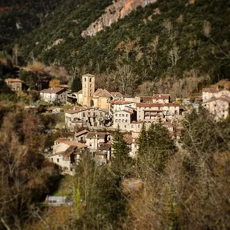 Casa De 10 Persones Al Centre De Apartament