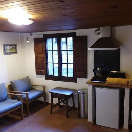 Casa De 10 Persones Al Centre De Apartament Beget